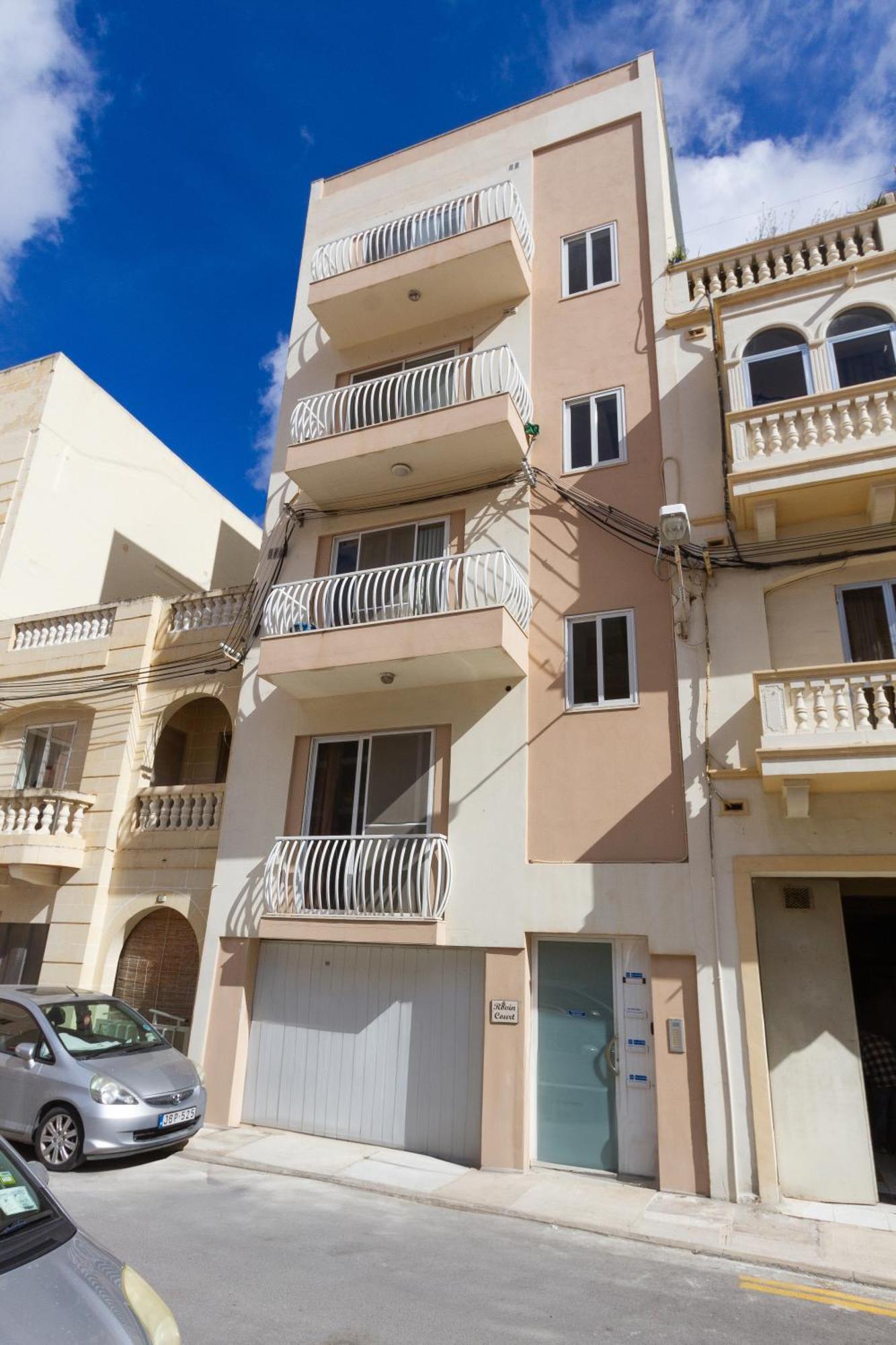 Modern & Central 2 Bedroom & 2 Bathrooms Apartment Msida Extérieur photo