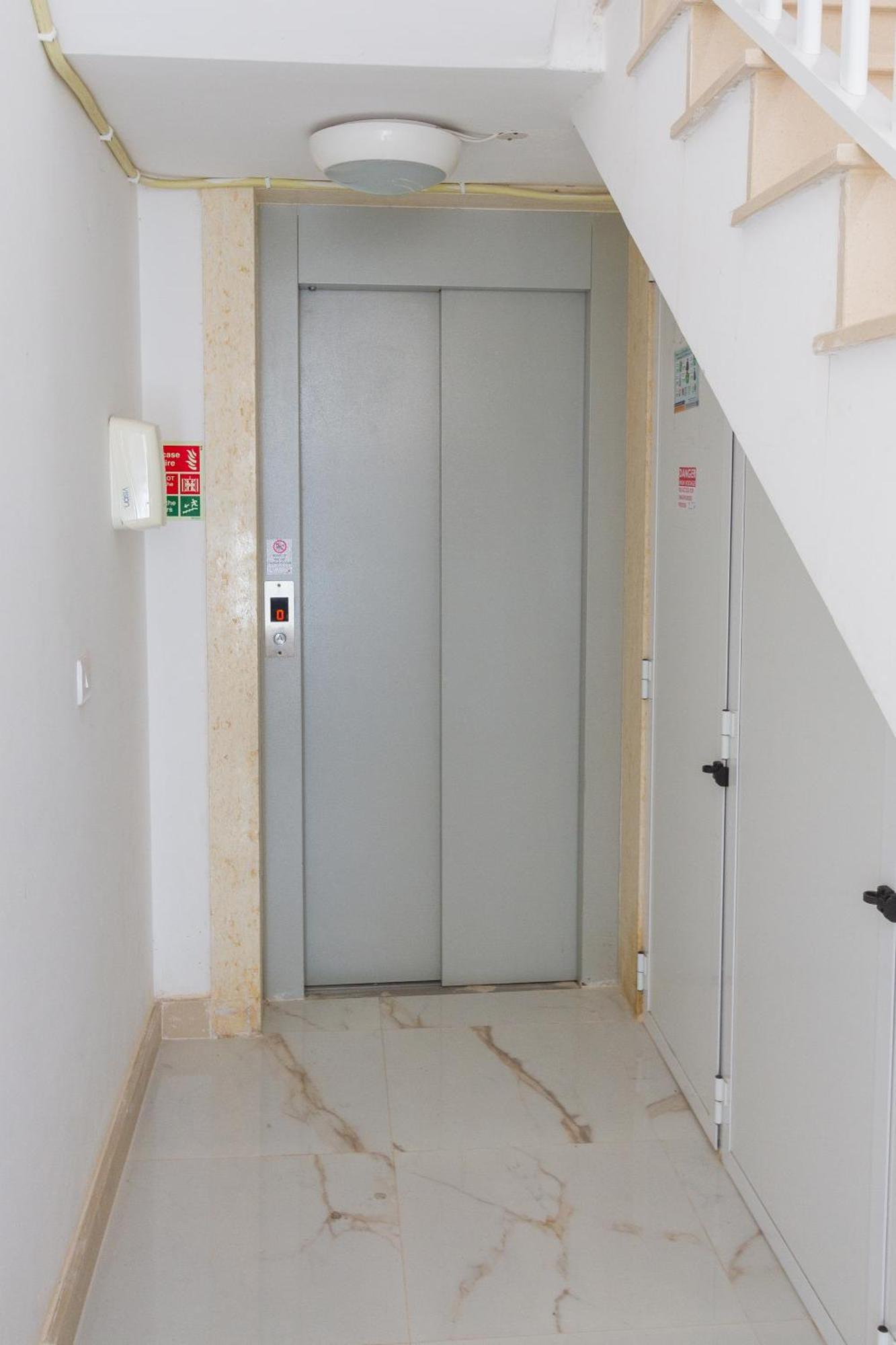 Modern & Central 2 Bedroom & 2 Bathrooms Apartment Msida Extérieur photo
