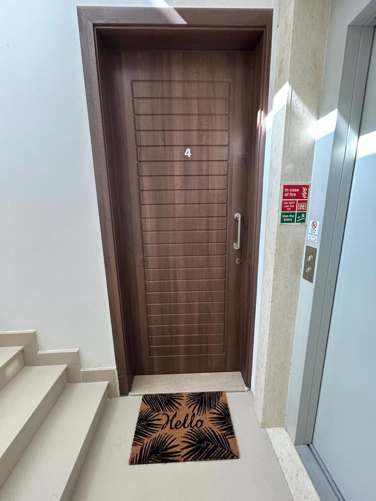 Modern & Central 2 Bedroom & 2 Bathrooms Apartment Msida Extérieur photo